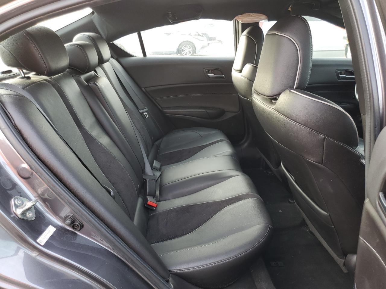 2019 Acura ILX - Image 10