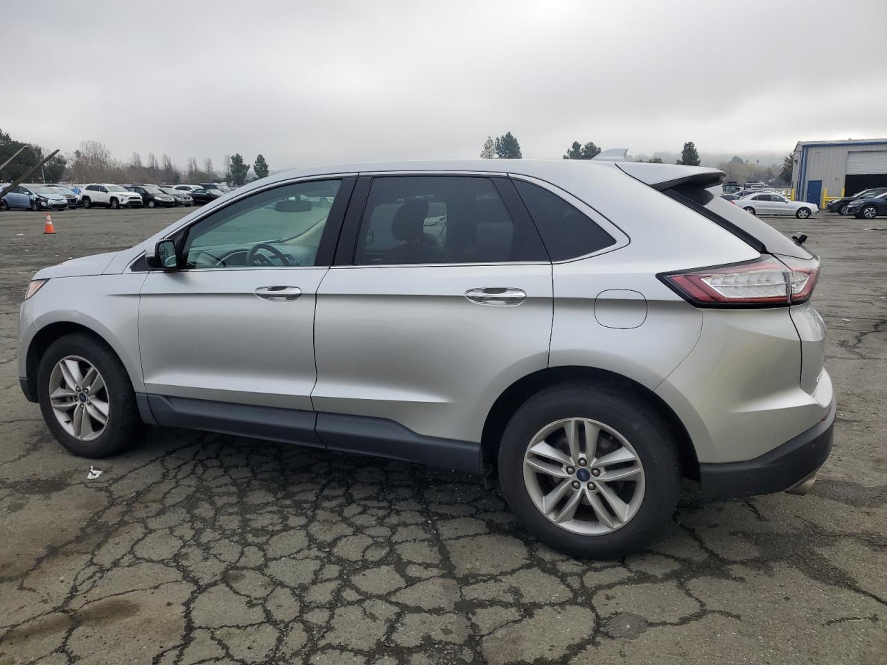 VIN 2FMPK3J80JBB75844 2018 FORD EDGE no.2