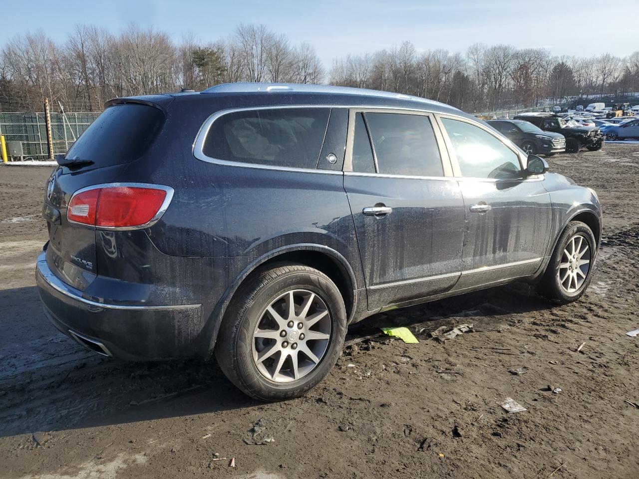 VIN 5GAKVBKD3FJ229671 2015 BUICK ENCLAVE no.3