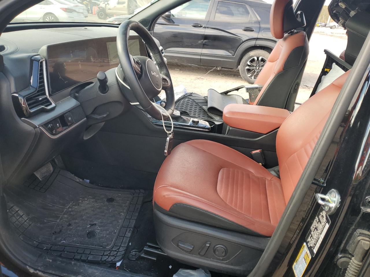 2023 Kia Sportage - Image 7