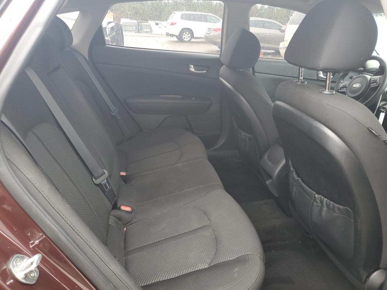 2018 Kia Optima - Image 10