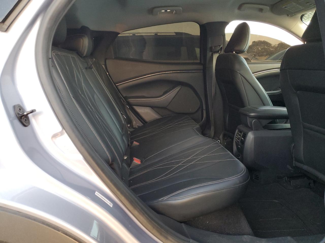 2022 Ford Mustang Mach-E Select VIN: 3FMTK1RM8NMA44444 Lot: 85547154