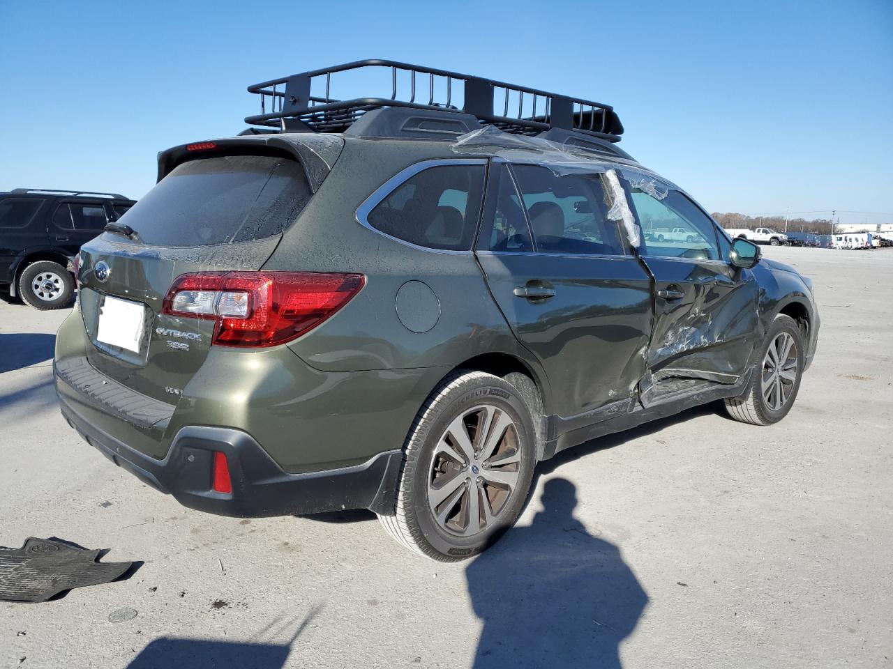 2018 Subaru Outback - Image 3