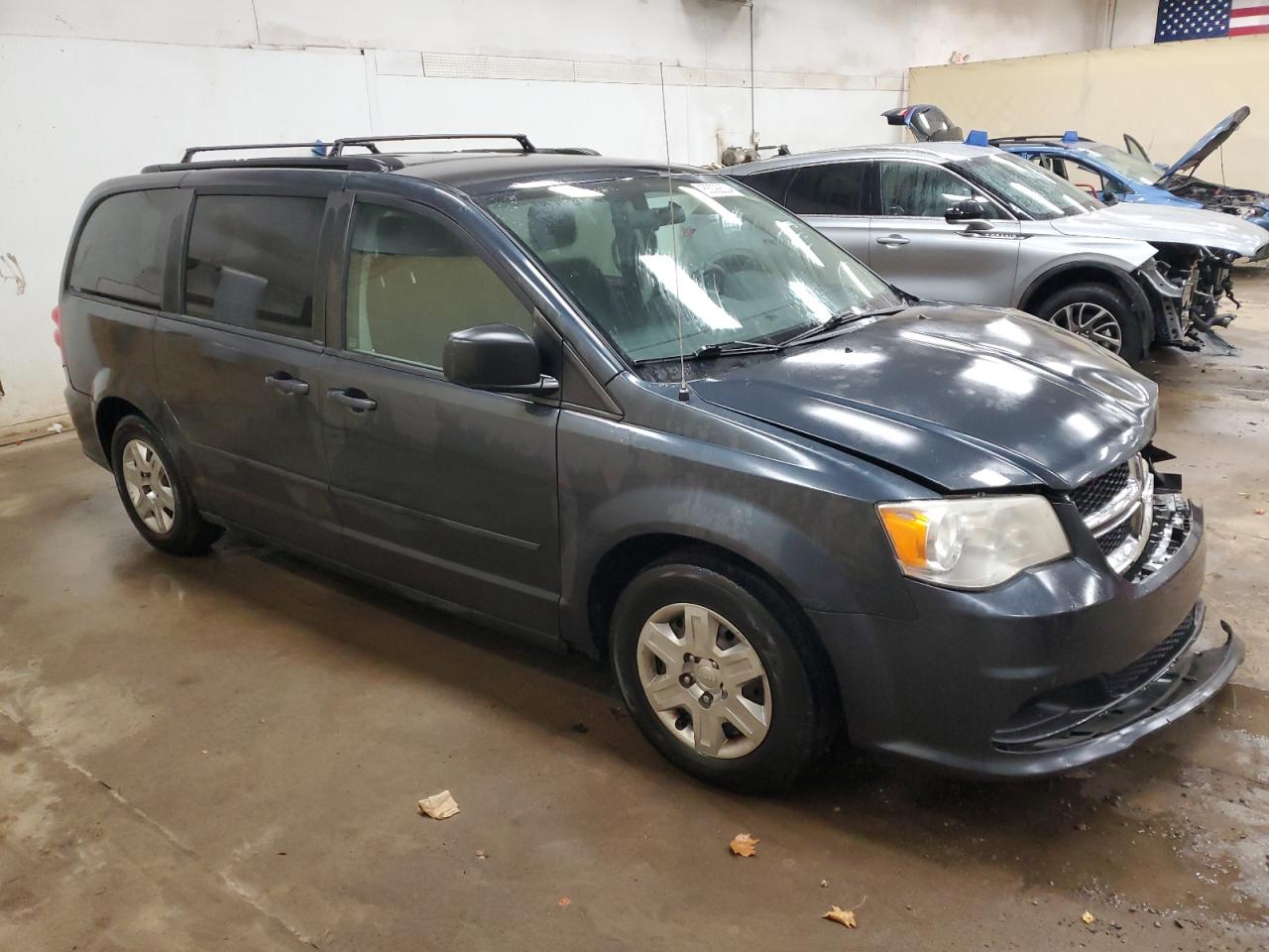 VIN 2C4RDGBG4DR697764 2013 DODGE CARAVAN no.4