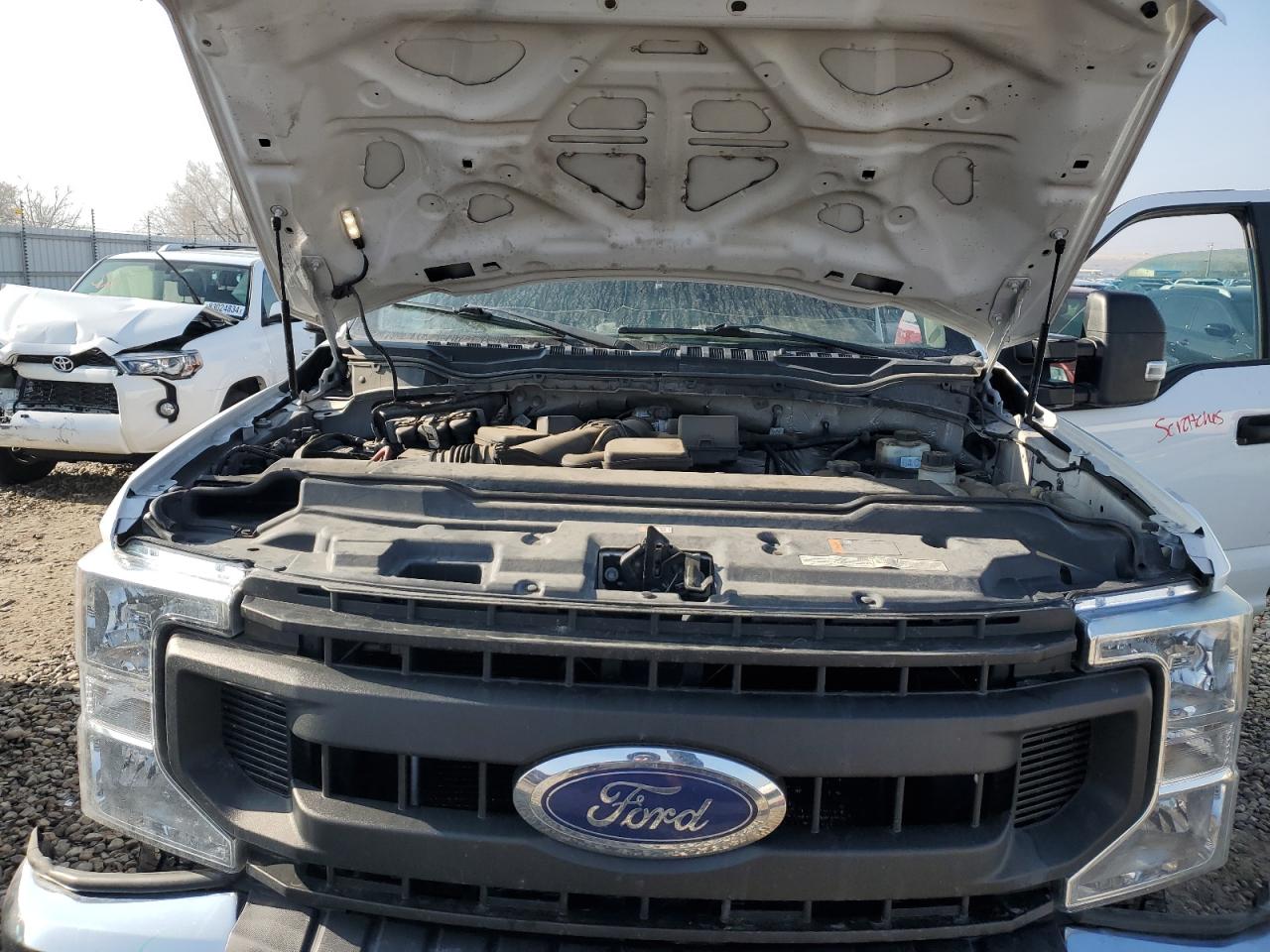 2020 Ford F250 - Image 11