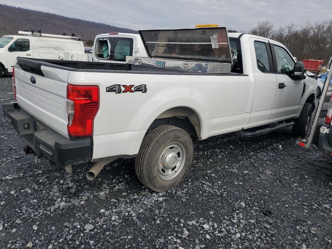 2020 Ford F250 - Image 3