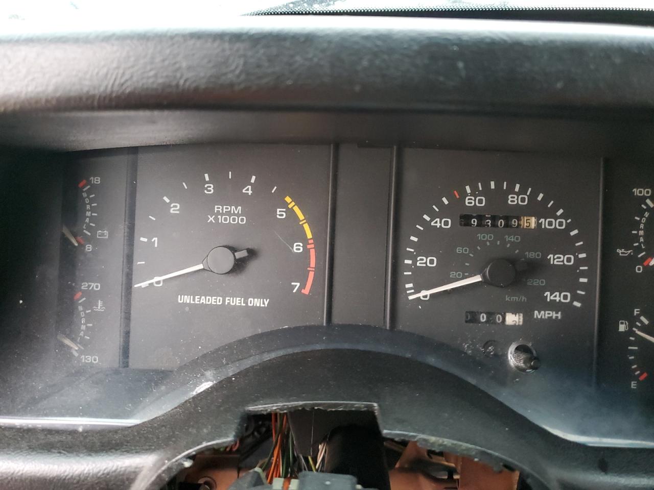 1990 Ford Mustang - Image 9
