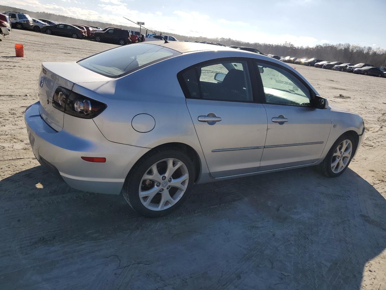 2009 Mazda 3 - Image 3