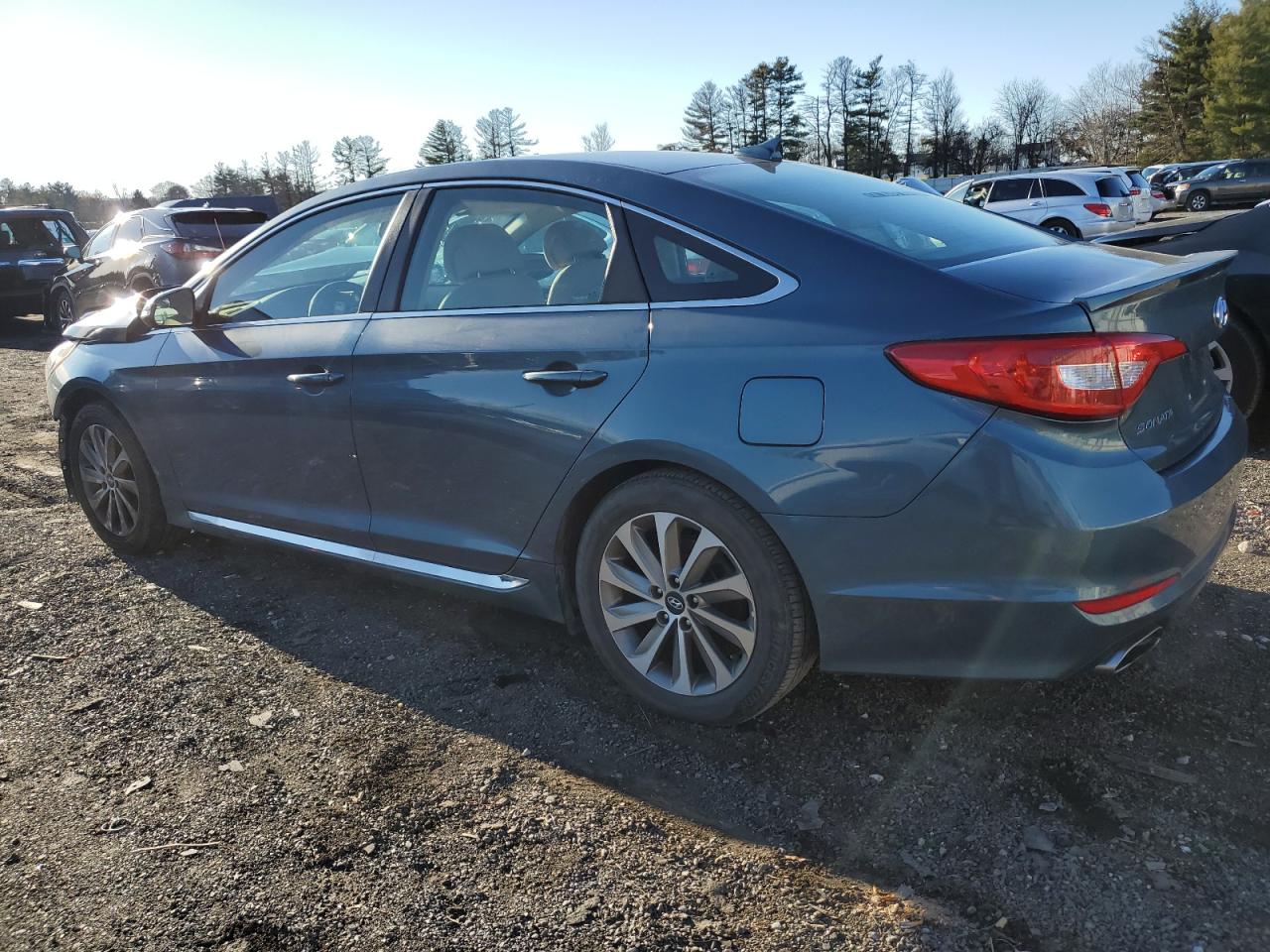 5NPE34AF0GH424394 2016 HYUNDAI SONATA - Image 2