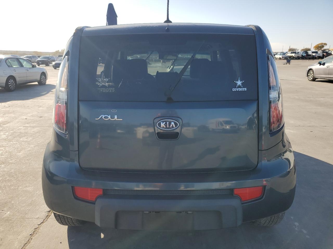 2011 Kia Soul + VIN: KNDJT2A29B7343455 Lot: 84214314