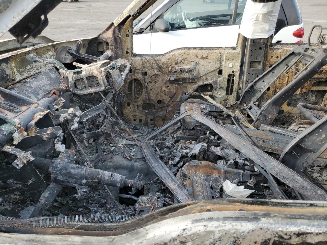 2011 Ford F250 - Image 7