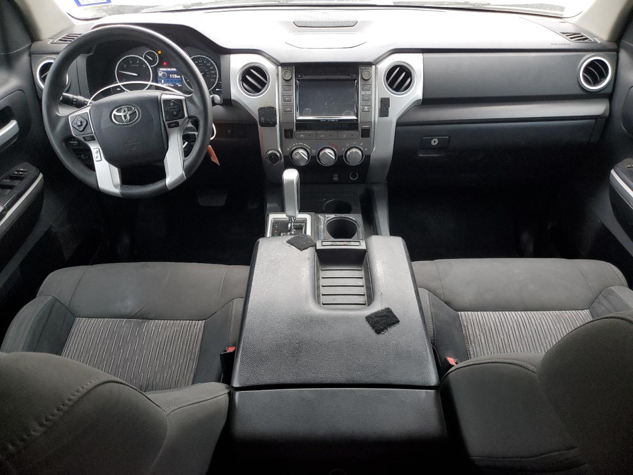 2015 Toyota Tundra - Image 8
