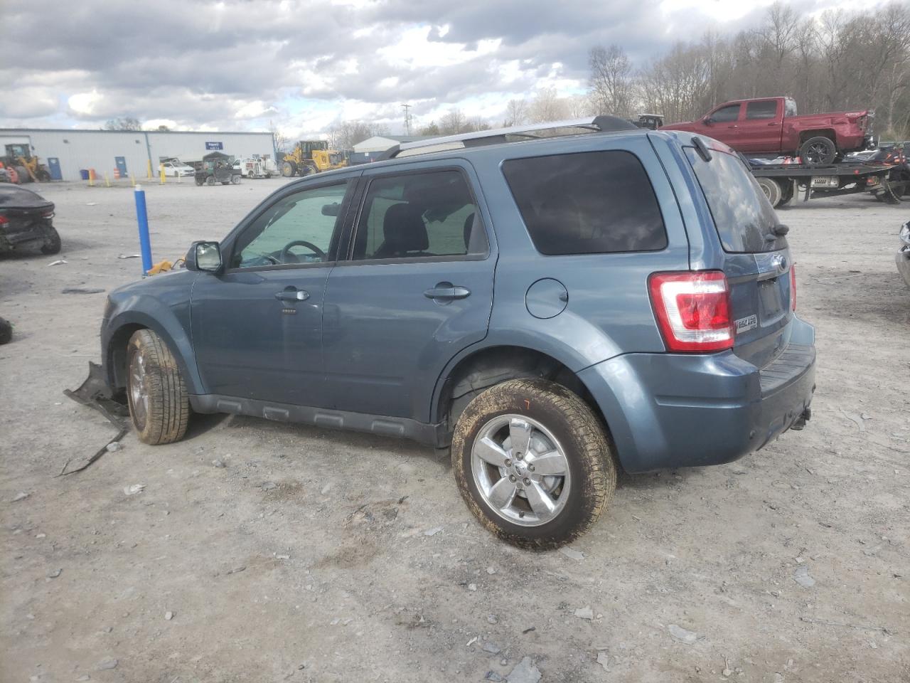 2011 Ford Escape - Image 2