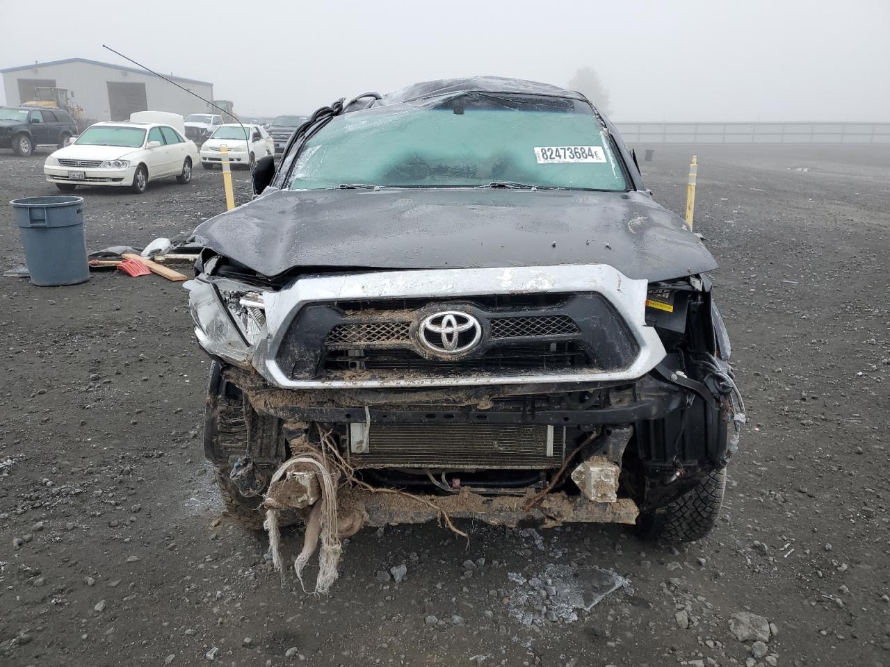 2015 Toyota Tacoma - Image 5