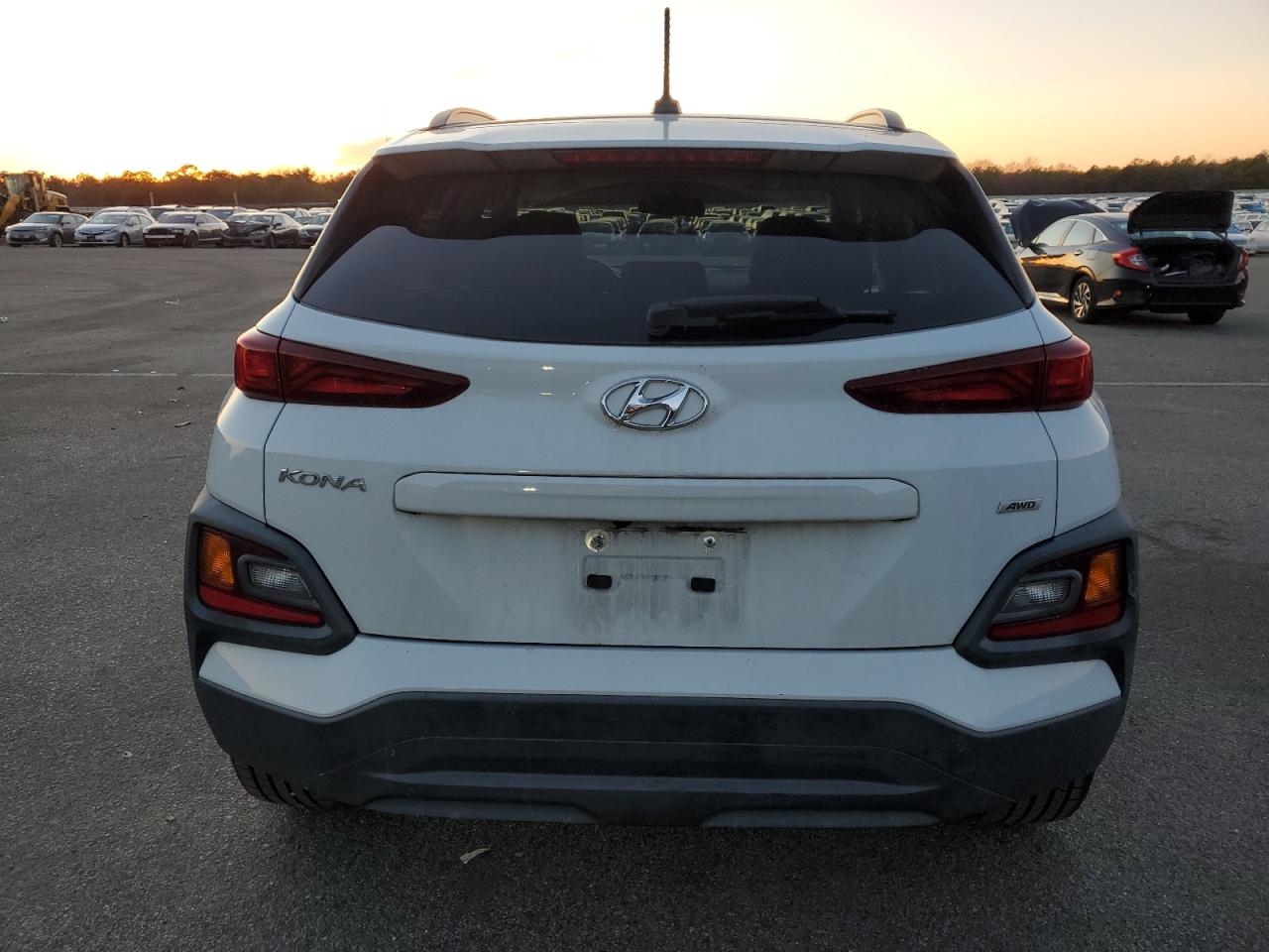 2018 Hyundai Kona Sel VIN: KM8K2CAA8JU154294 Lot: 84023854