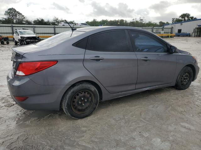  HYUNDAI ACCENT 2017 Silver