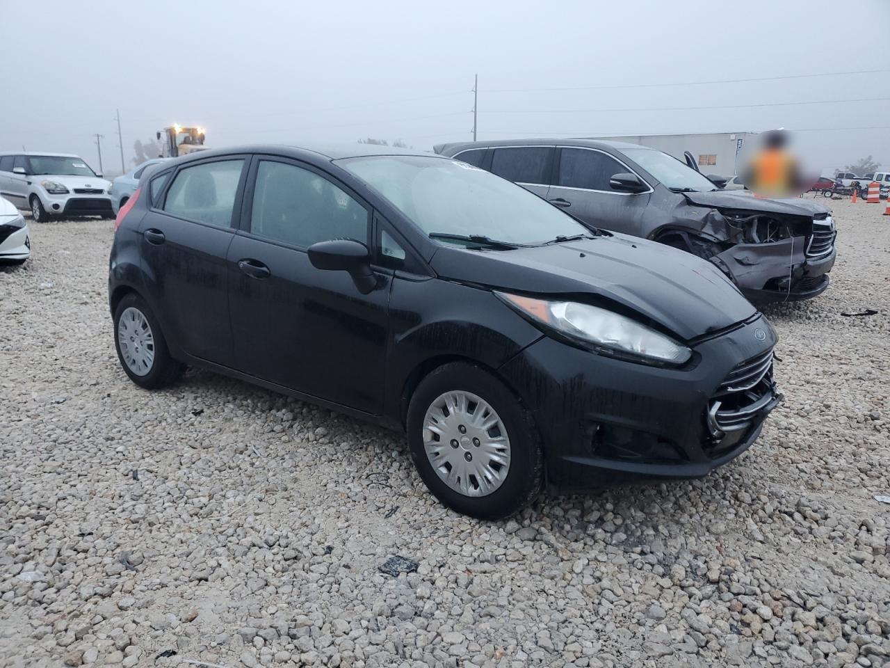 VIN 3FADP4TJ6EM222237 2014 FORD FIESTA no.4