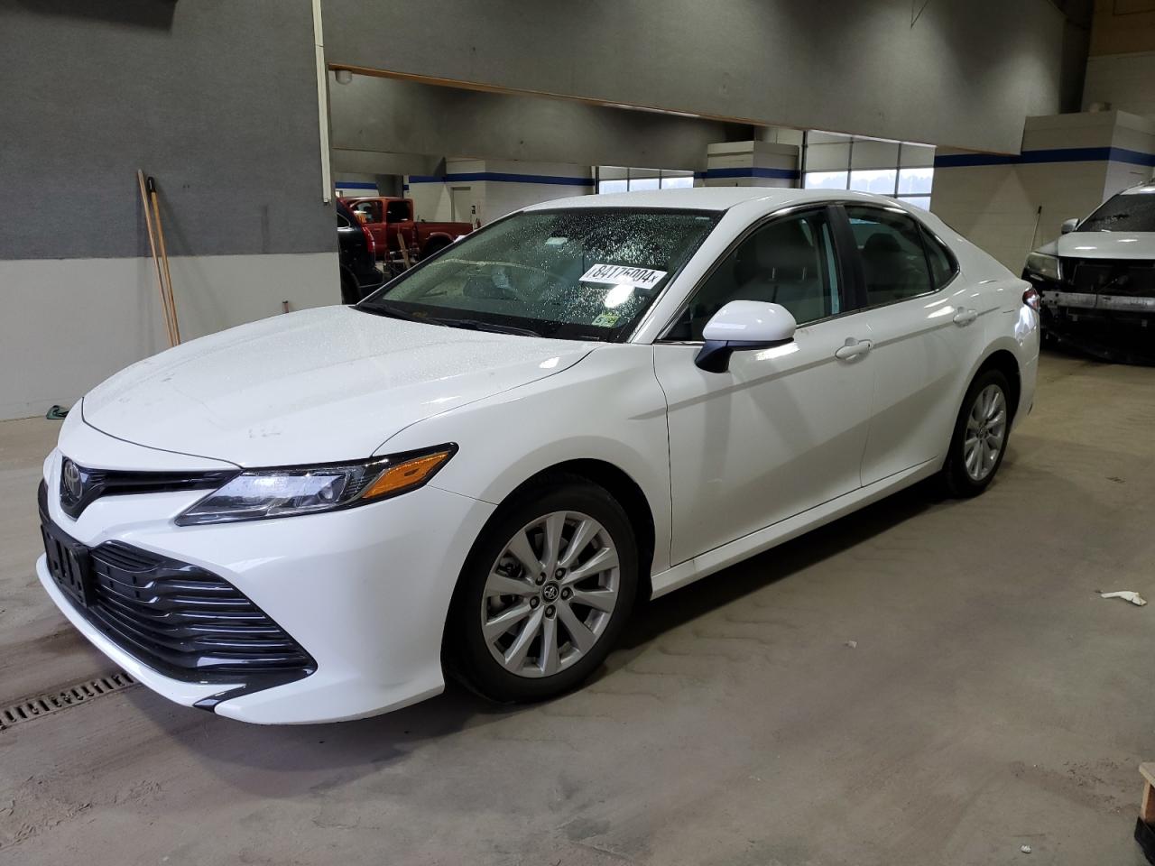 2019 TOYOTA CAMRY