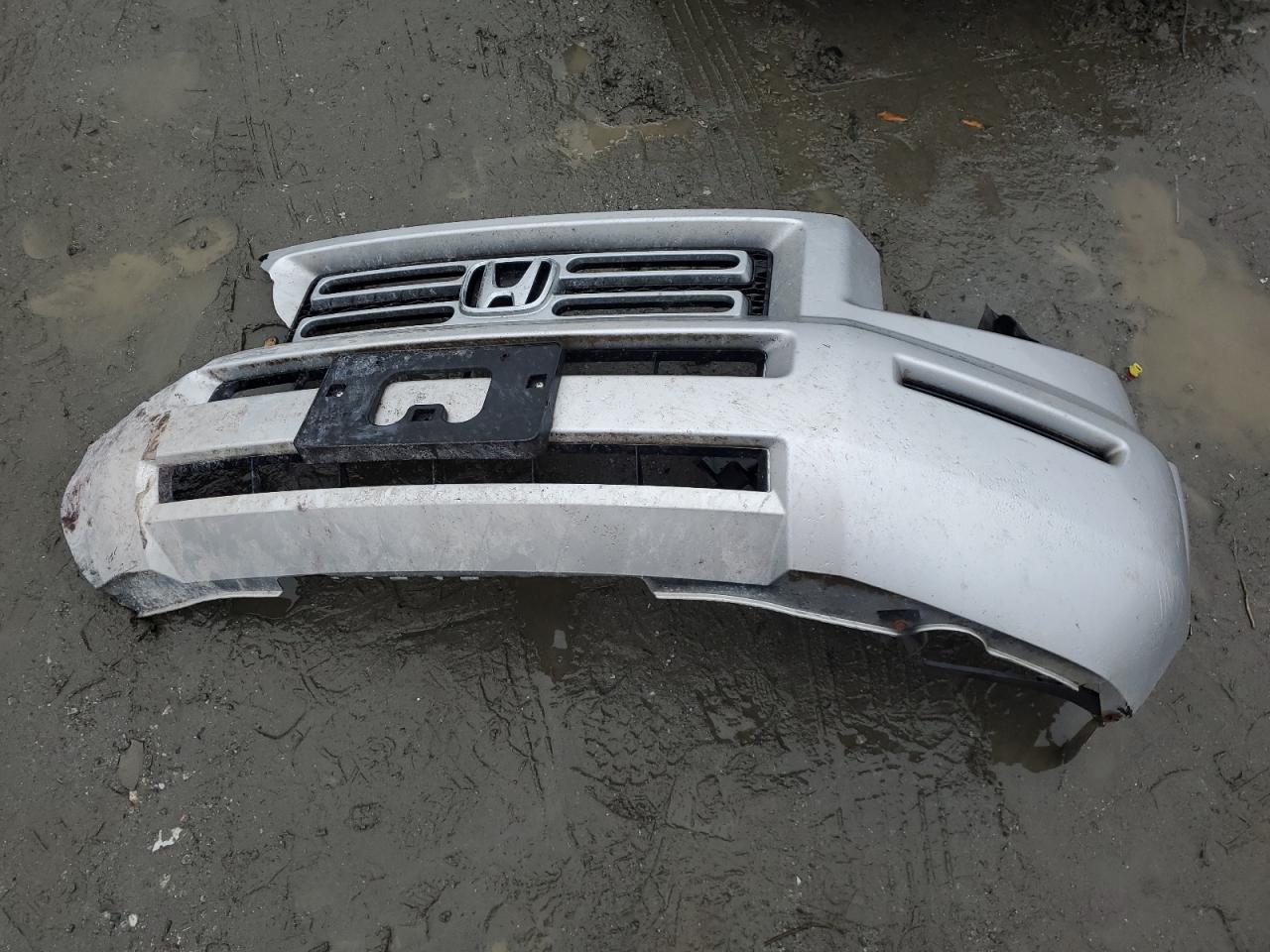 2006 Honda Ridgeline - Image 13