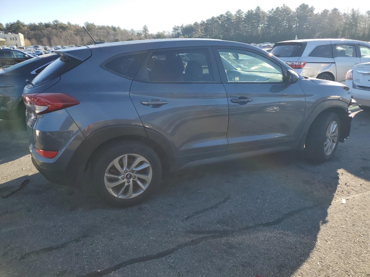 2017 Hyundai Tucson - Image 3