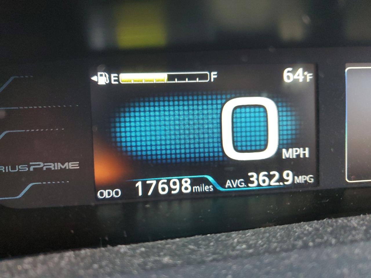 2019 Toyota Prius - Image 9