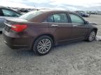 2012 Chrysler 200 Limited na sprzedaż w Earlington, KY - Front End