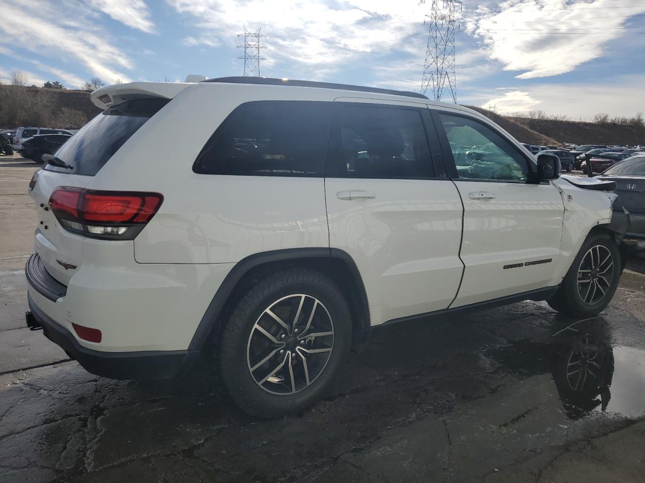 2019 Jeep Grand Cherokee - Image 3