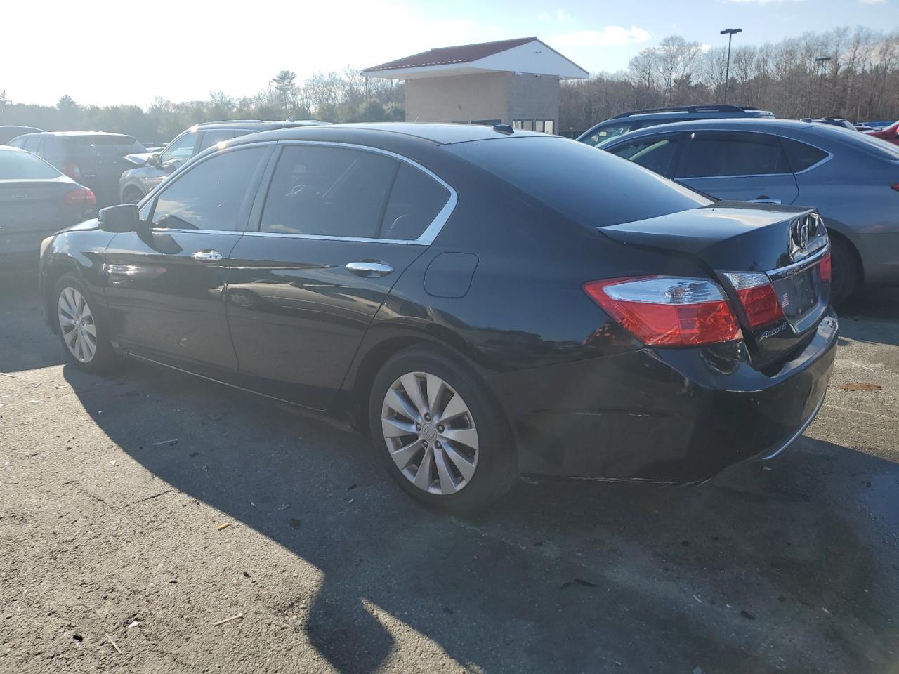 VIN 1HGCR2F8XDA163512 2013 HONDA ACCORD no.2