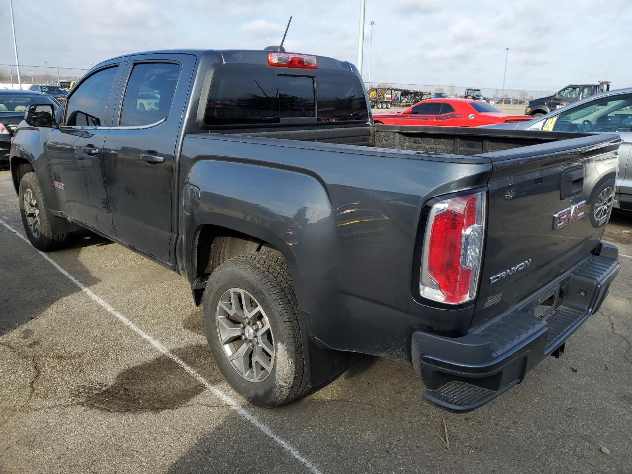 VIN 1GTP6CE15G1262200 2016 GMC CANYON no.2