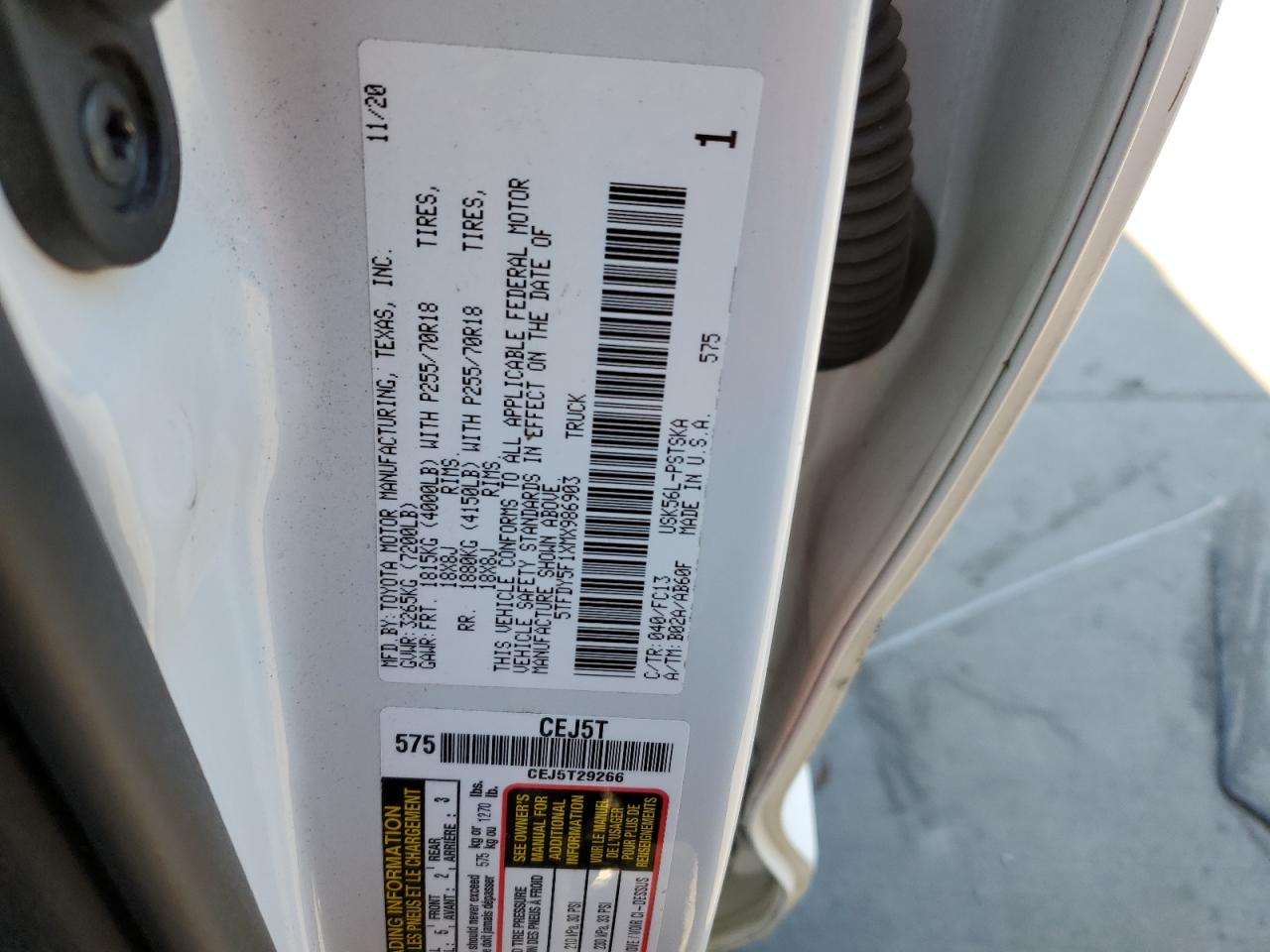 2021 Toyota Tundra - Image 12