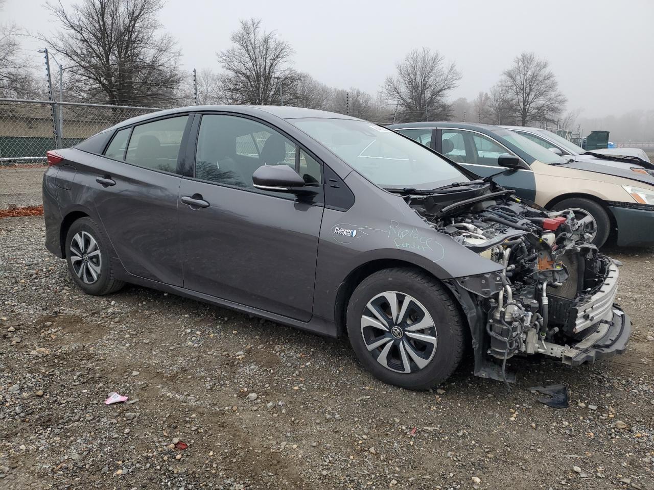 2017 Toyota Prius - Image 4