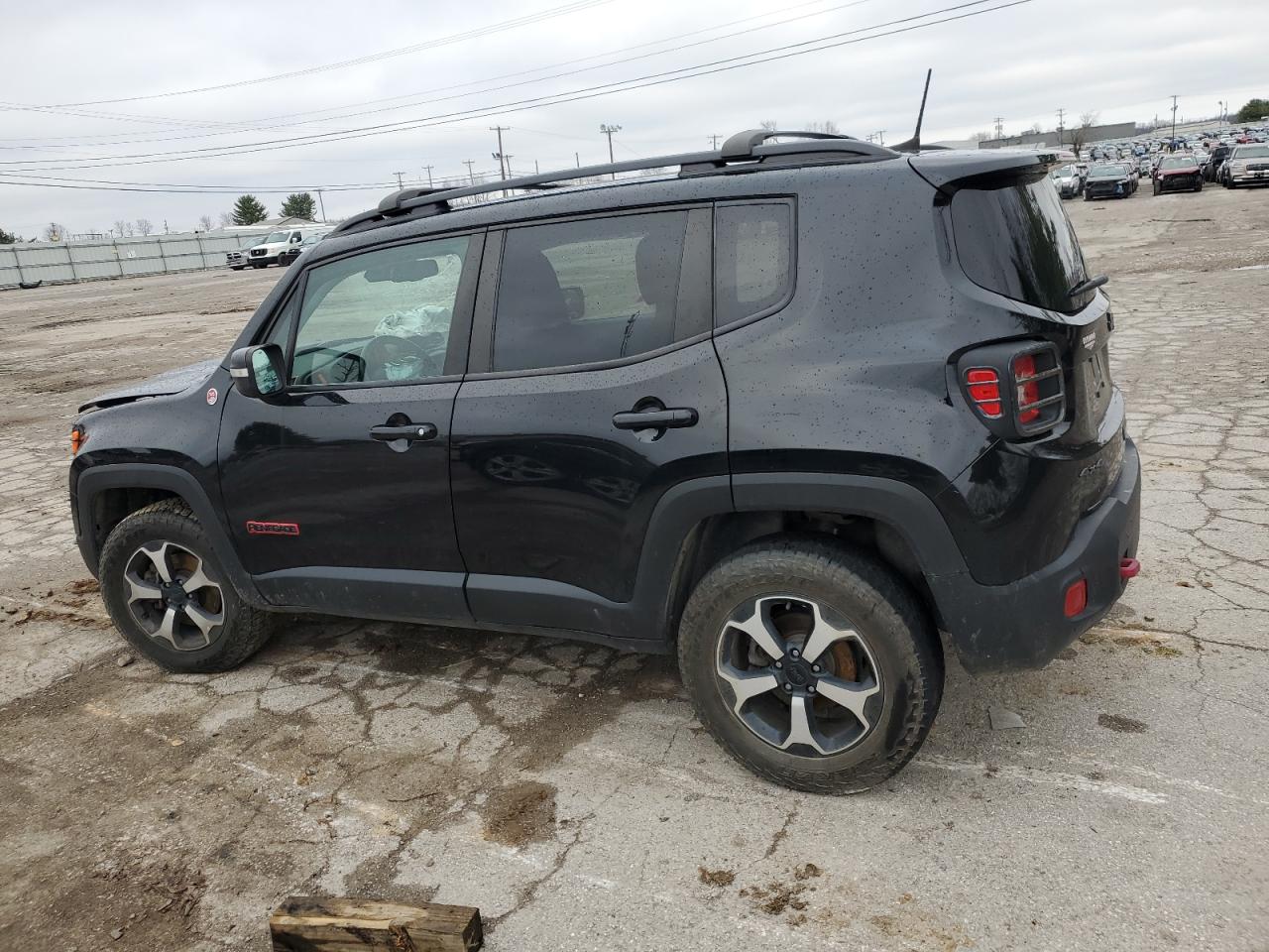 2020 Jeep Renegade - Image 2