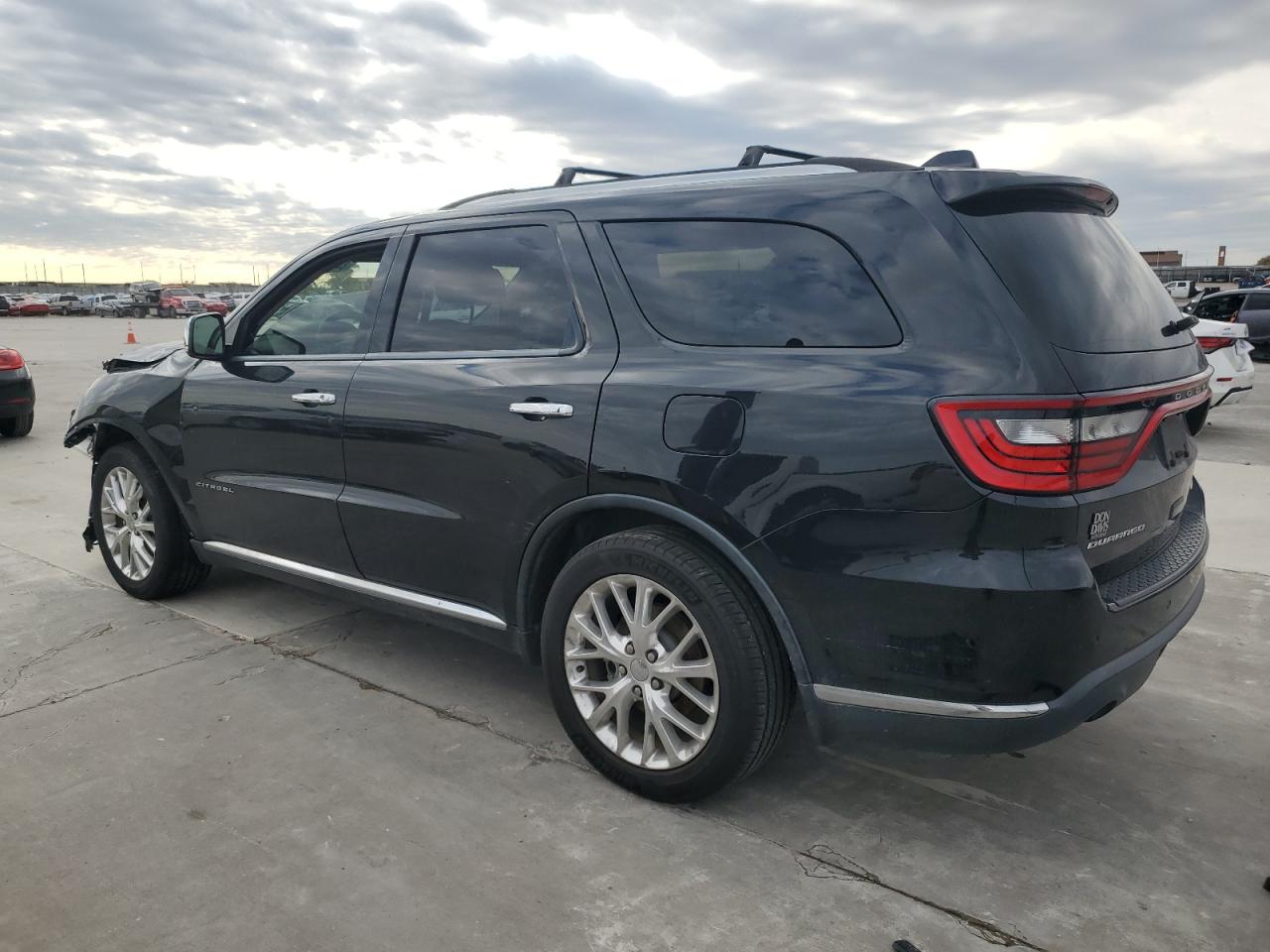 2015 Dodge Durango - Image 2