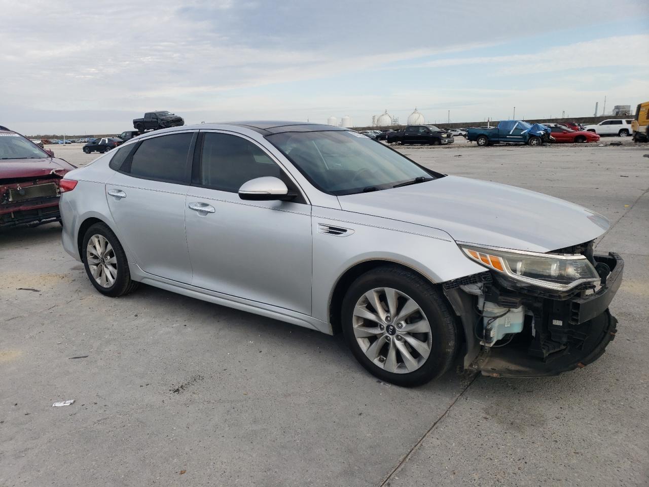 2016 Kia Optima - Image 4