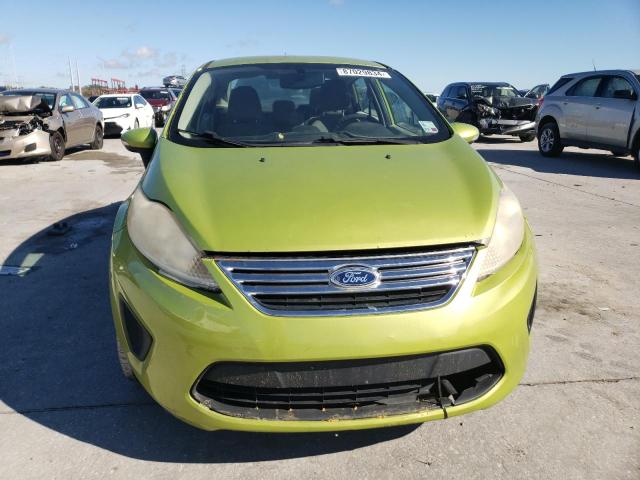 Sedans FORD FIESTA 2013 Zielony