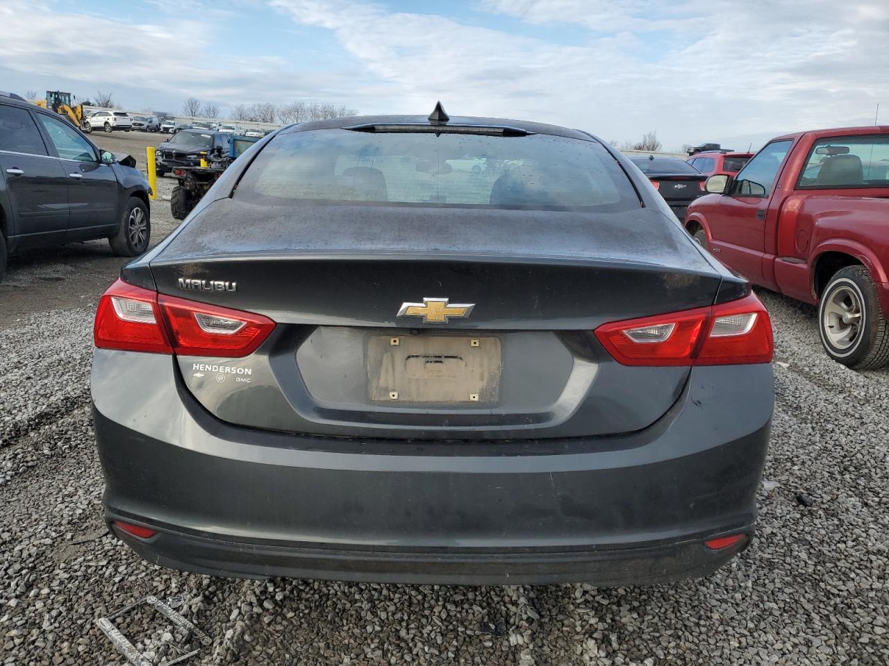 2017 Chevrolet Malibu - Image 6