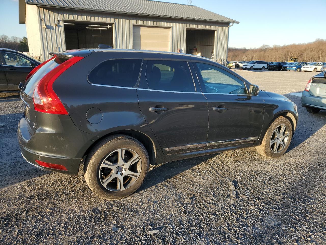 VIN YV4902RM1F2662348 2015 VOLVO XC60 no.3