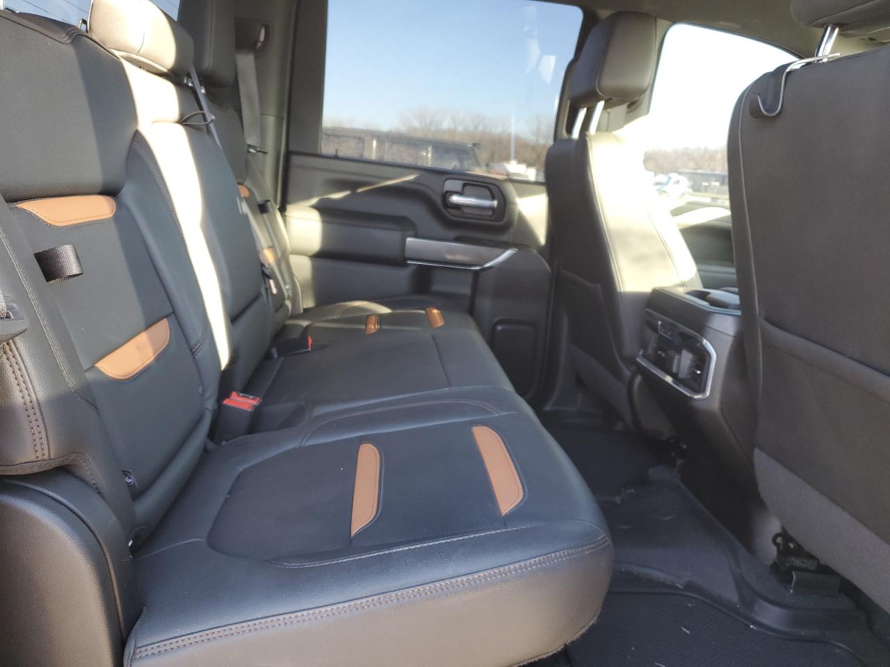 2021 GMC Sierra - Image 11