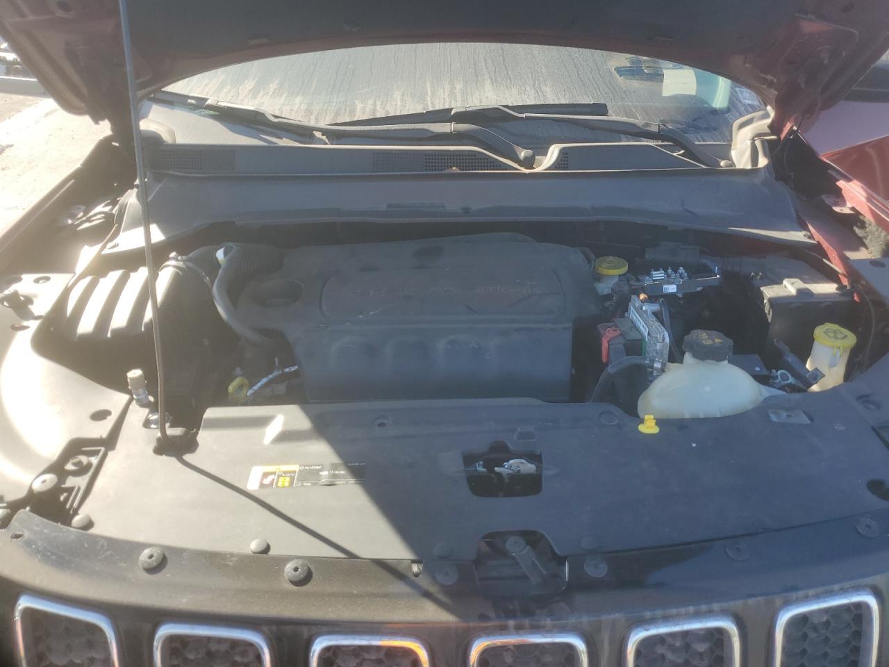 2021 Jeep Compass - Image 12