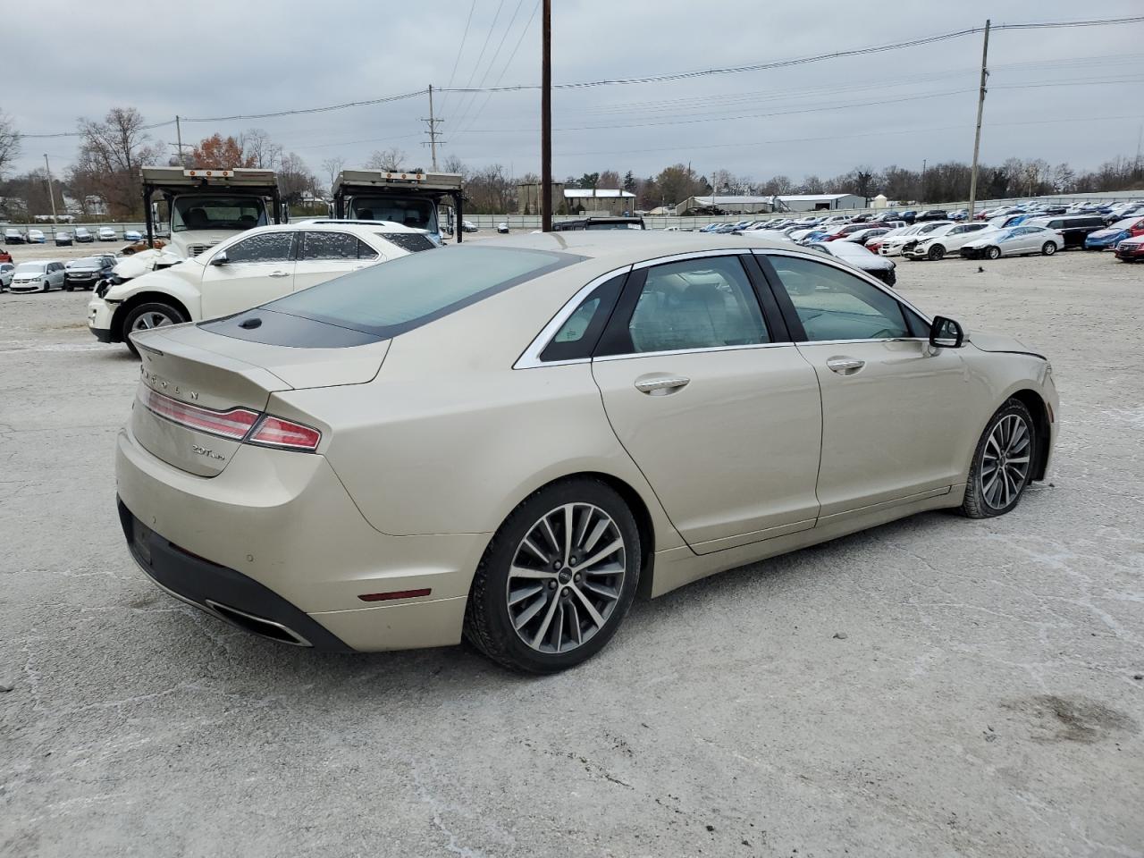2017 Lincoln MKZ - Image 3