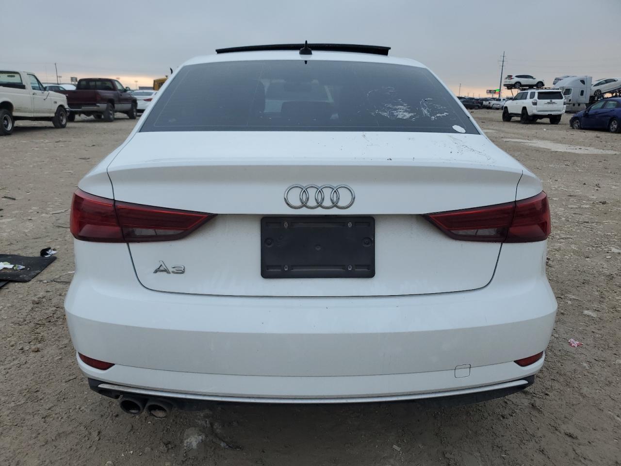 VIN WAUAUGFFXK1014401 2019 AUDI A3 no.6