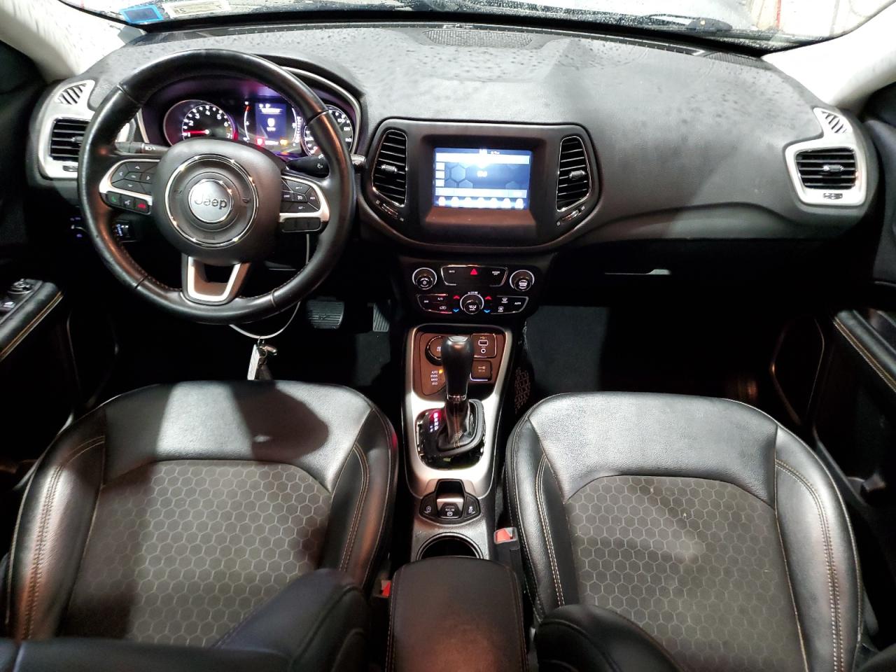 2020 Jeep Compass - Image 8