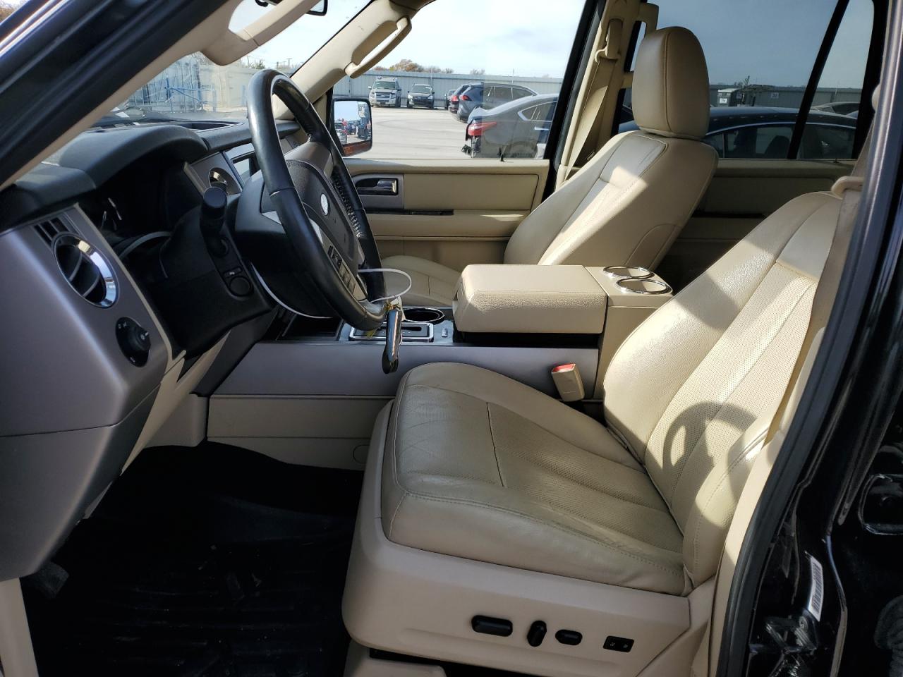 2017 Ford Expedition - Image 7