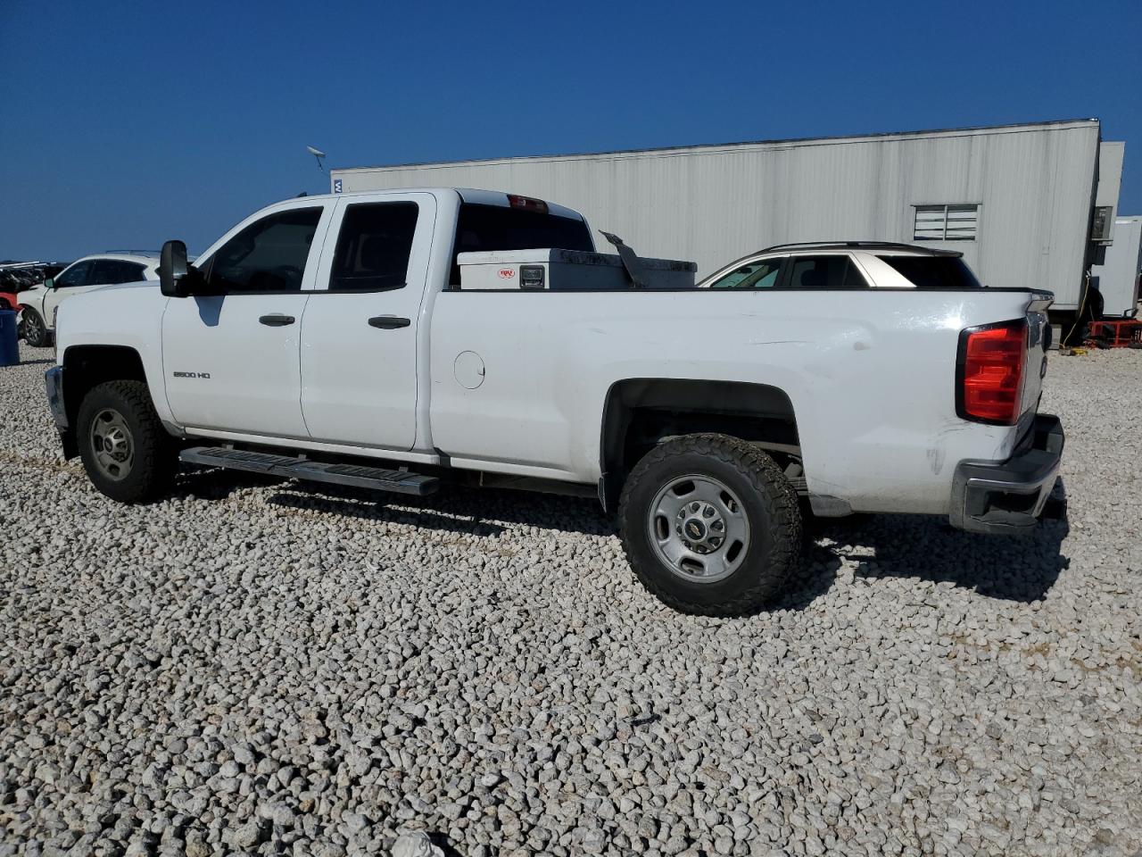 2016 Chevrolet Silverado - Image 2