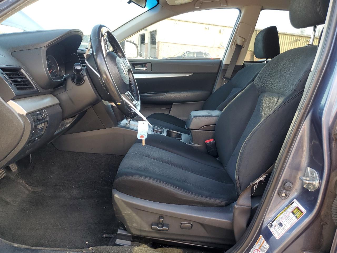 2013 Subaru Outback - Image 7
