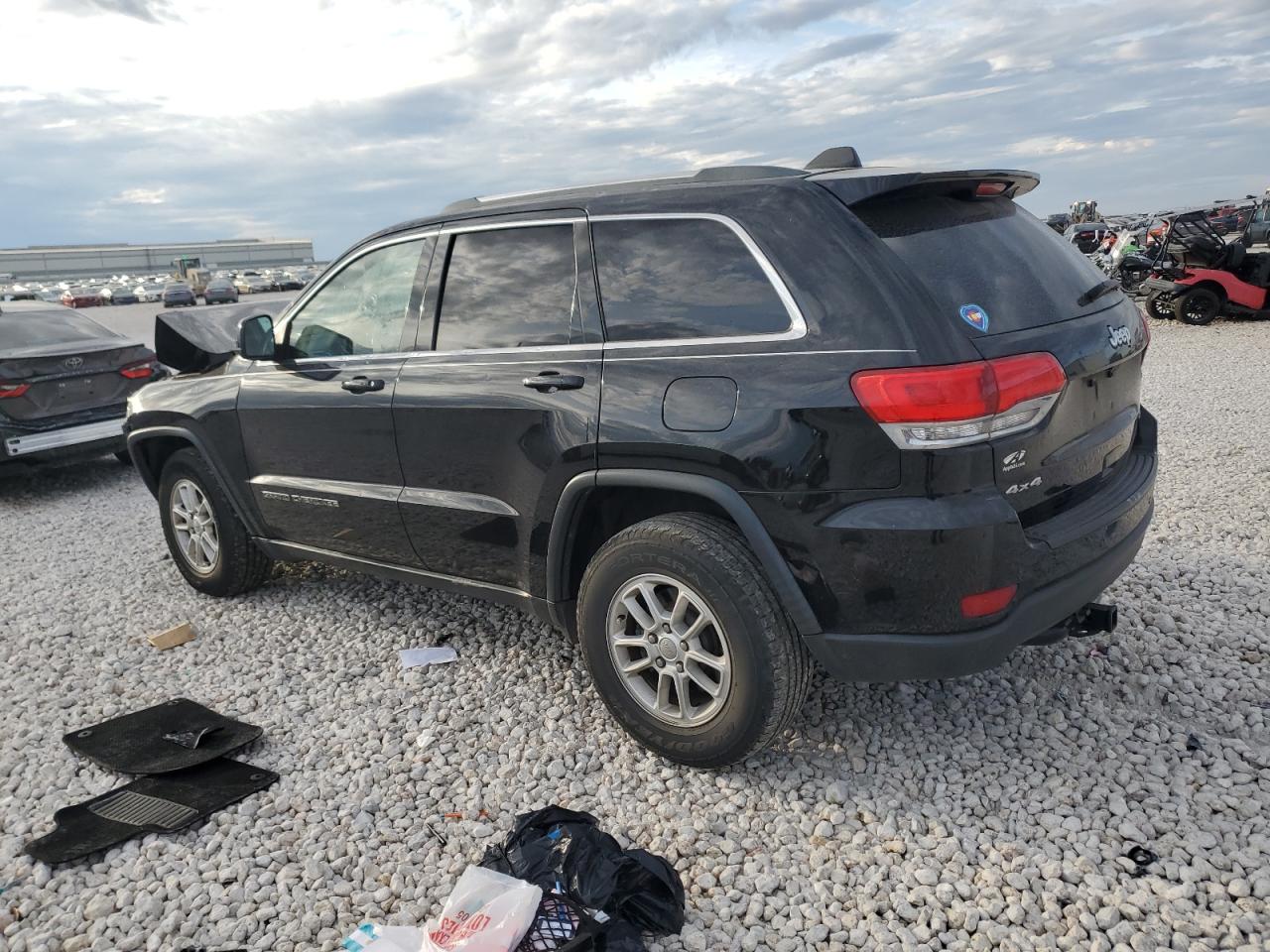 2019 Jeep Grand Cherokee - Image 2