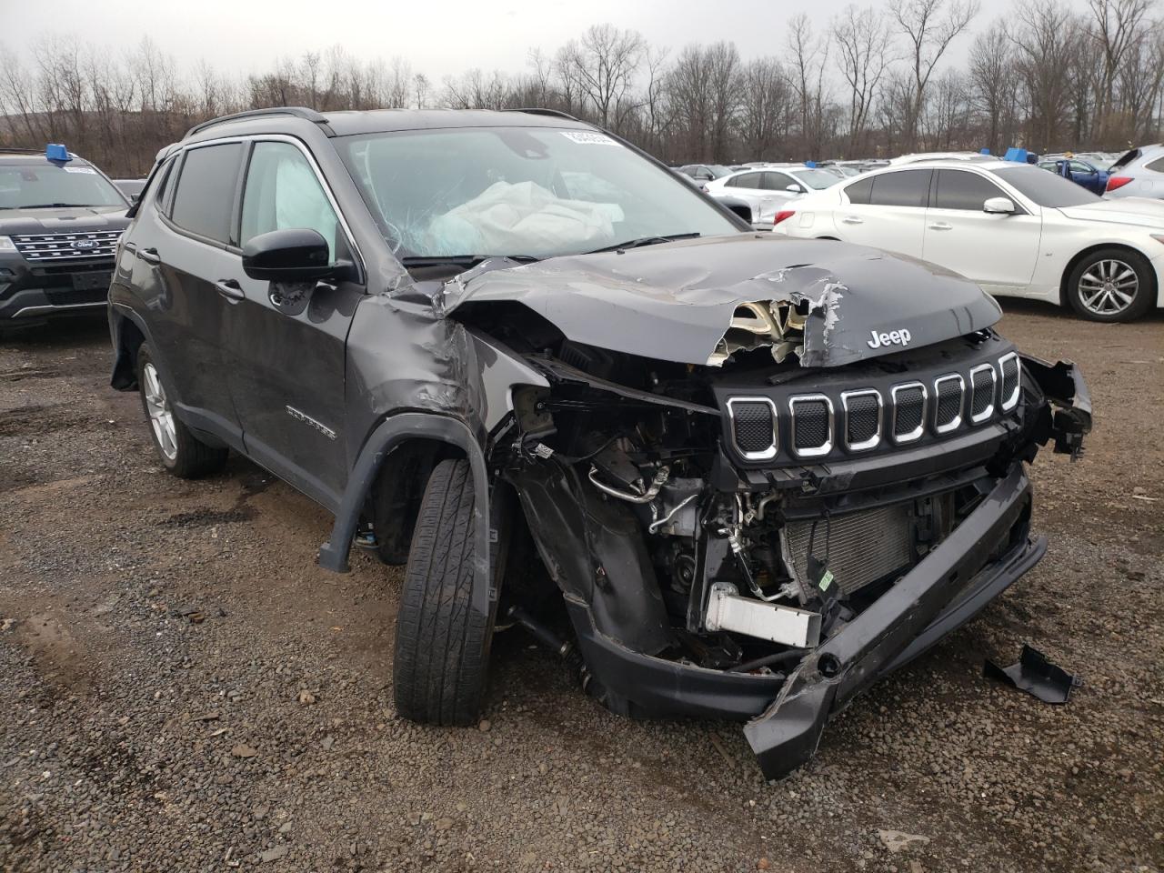 2022 Jeep Compass - Image 4