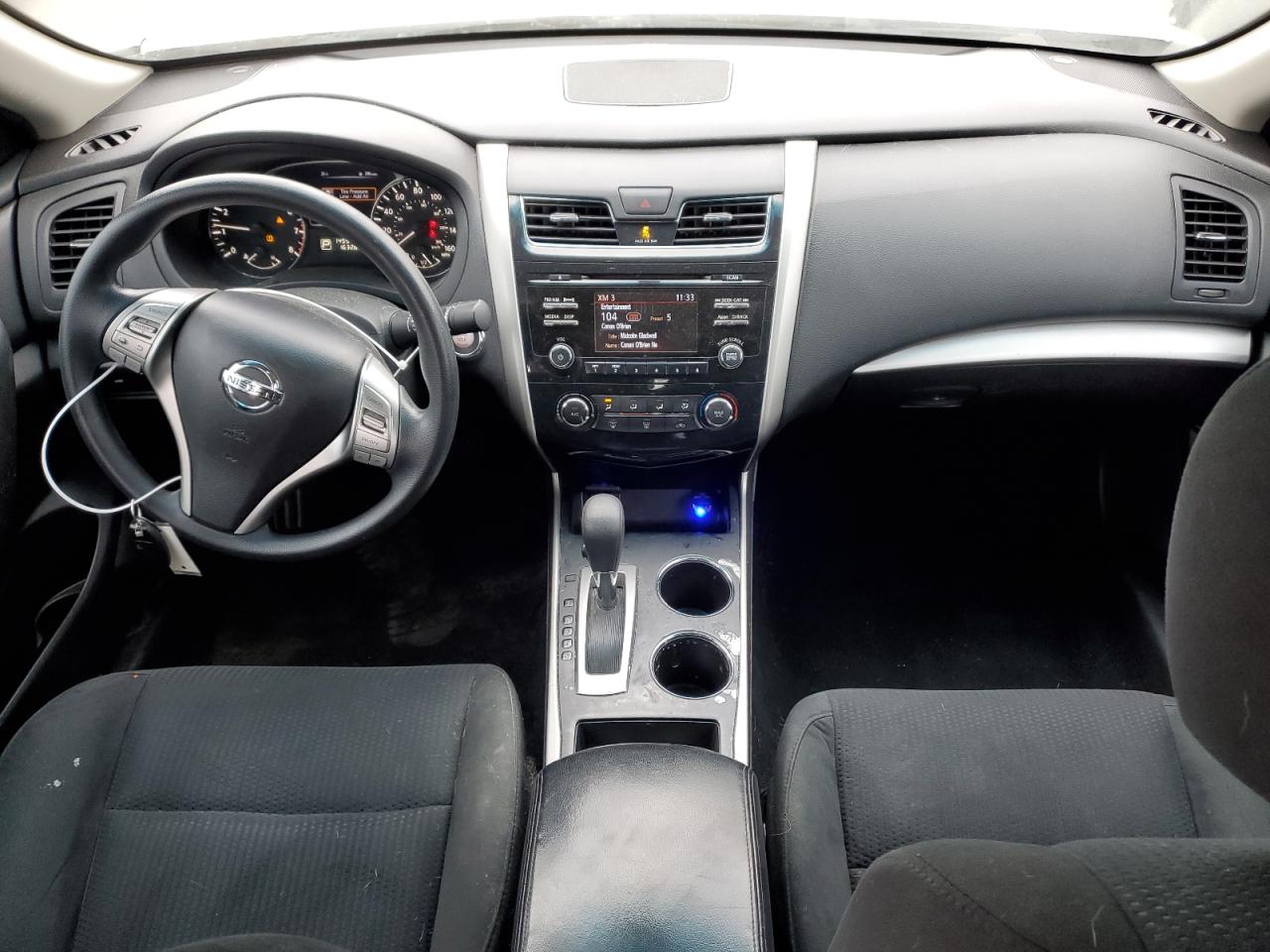 2015 Nissan Altima - Image 8