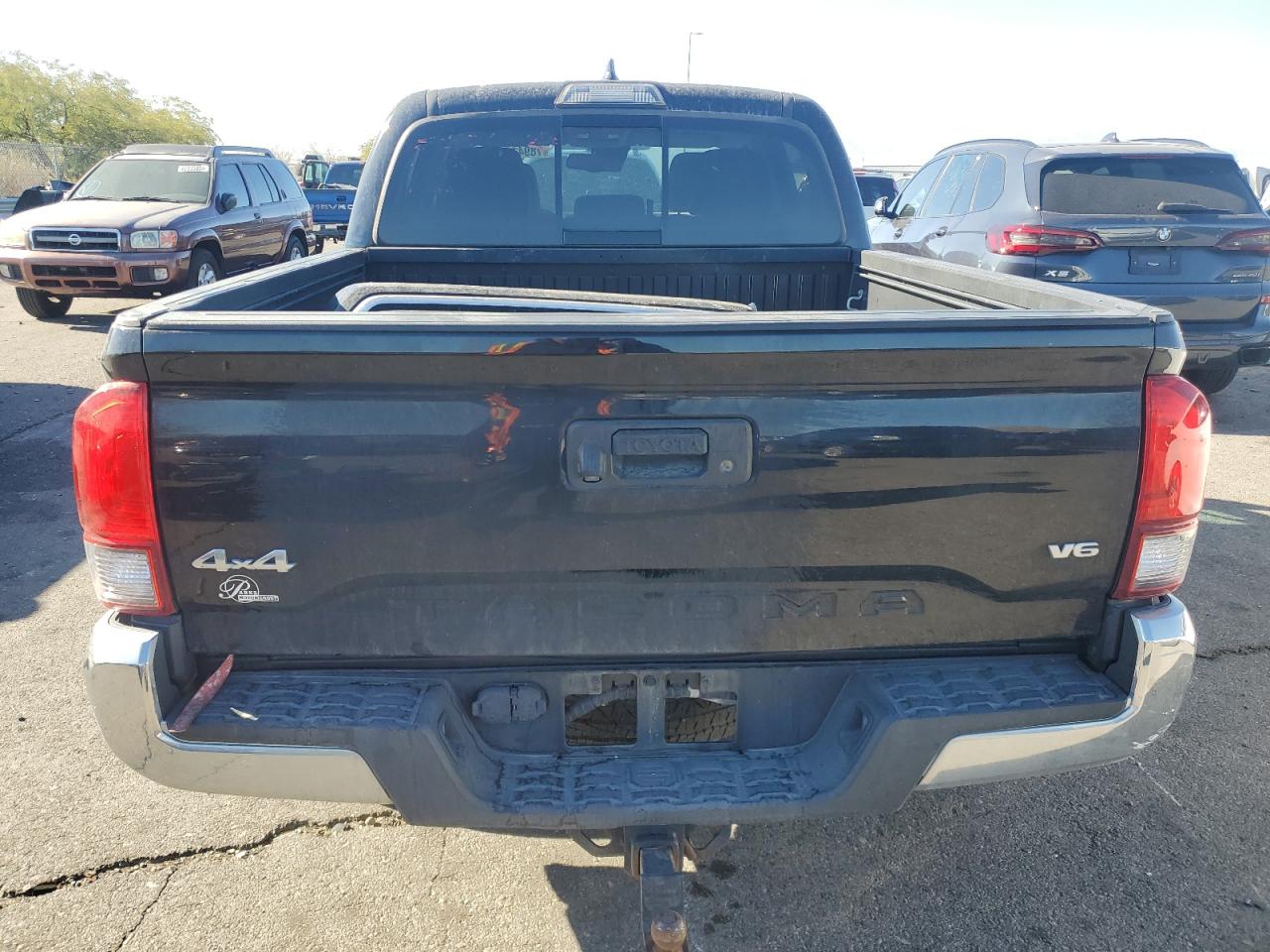 2019 Toyota Tacoma - Image 6