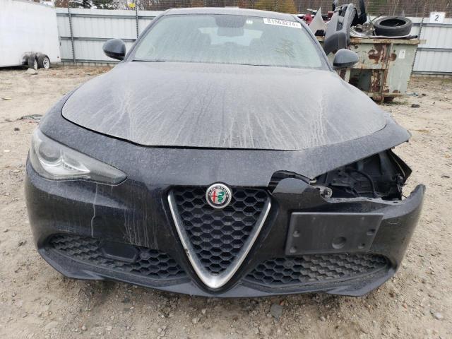  ALFA ROMEO GIULIA 2018 Чорний